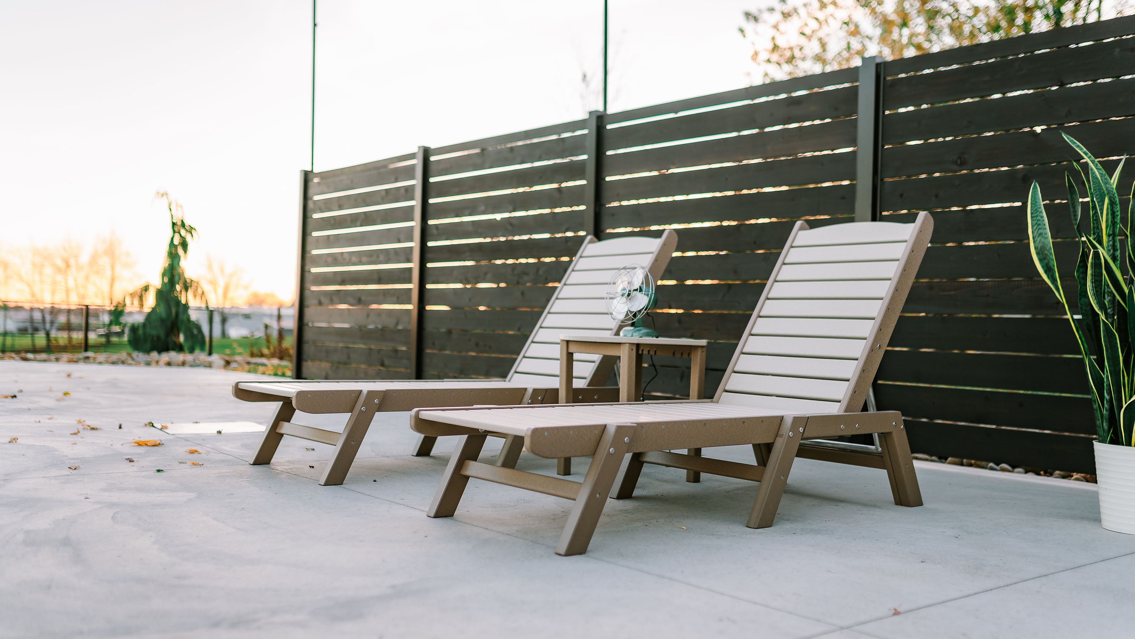 Appleton Chaise Lounge - New