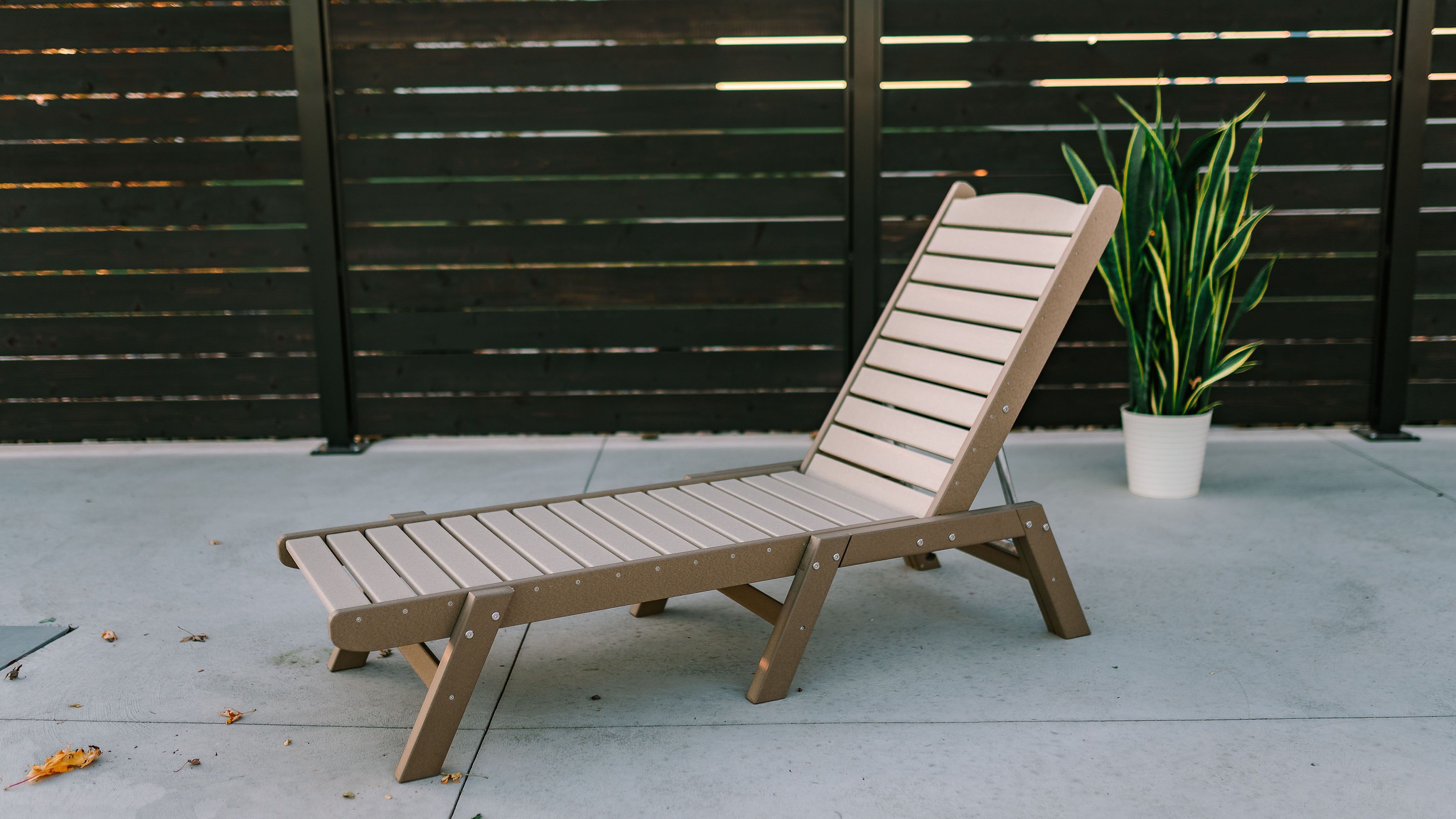 Appleton Chaise Lounge - New
