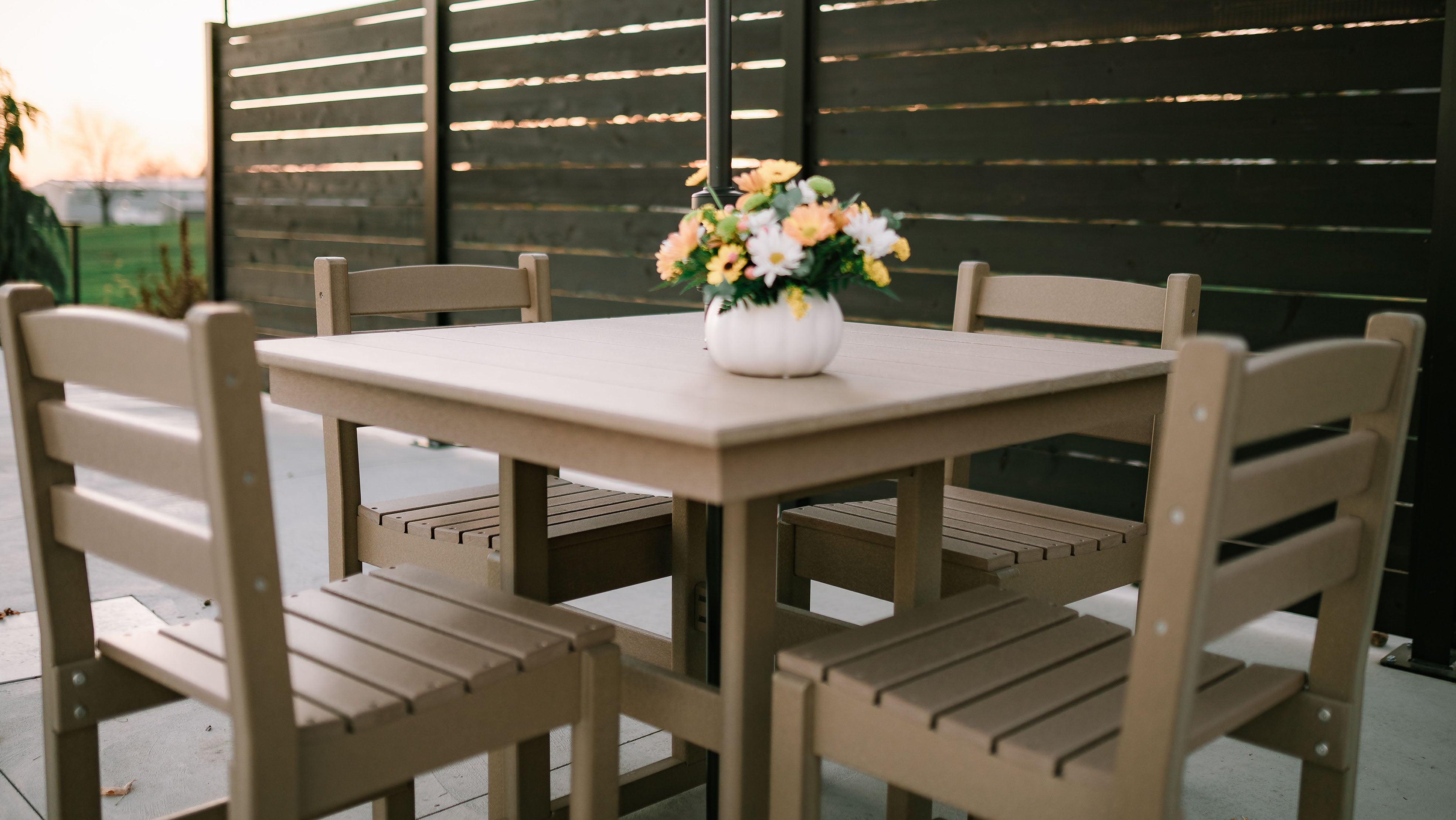 5-Piece 38” Farmhouse Dining Set - New