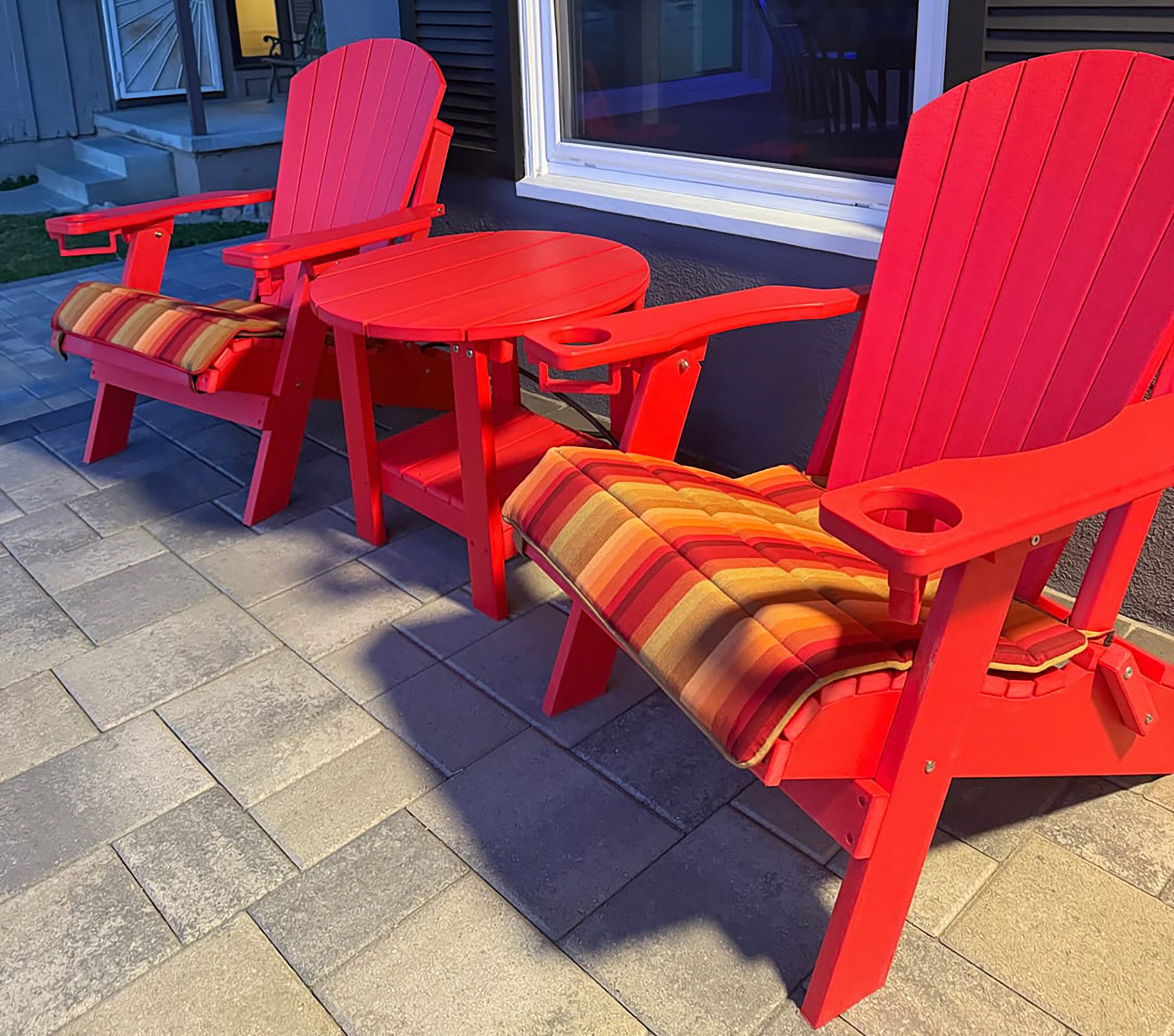 Folding Adirondack Chair With Built-in Cup Holders King-Size
