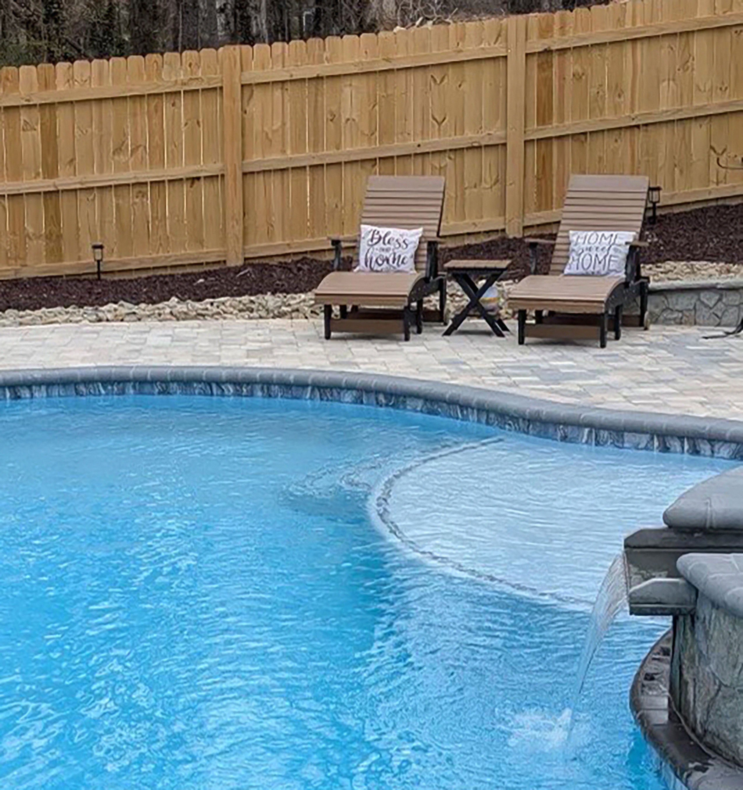 Chaise Lounge With Wheels And Adjustable Back