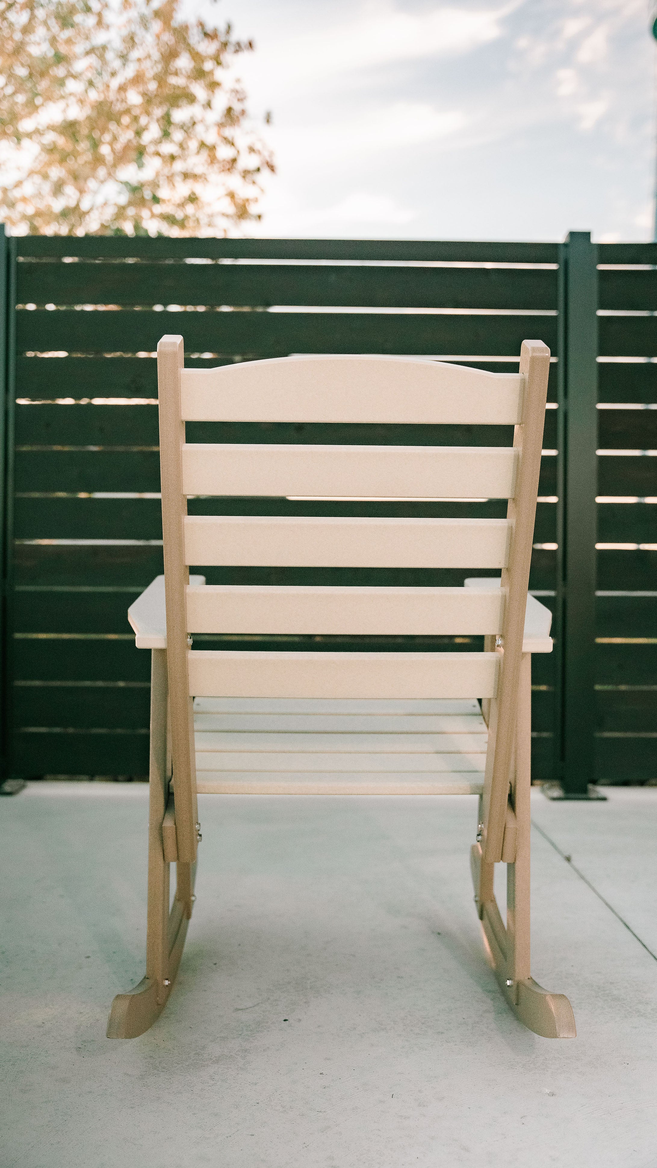 Contemporary Rocker - New