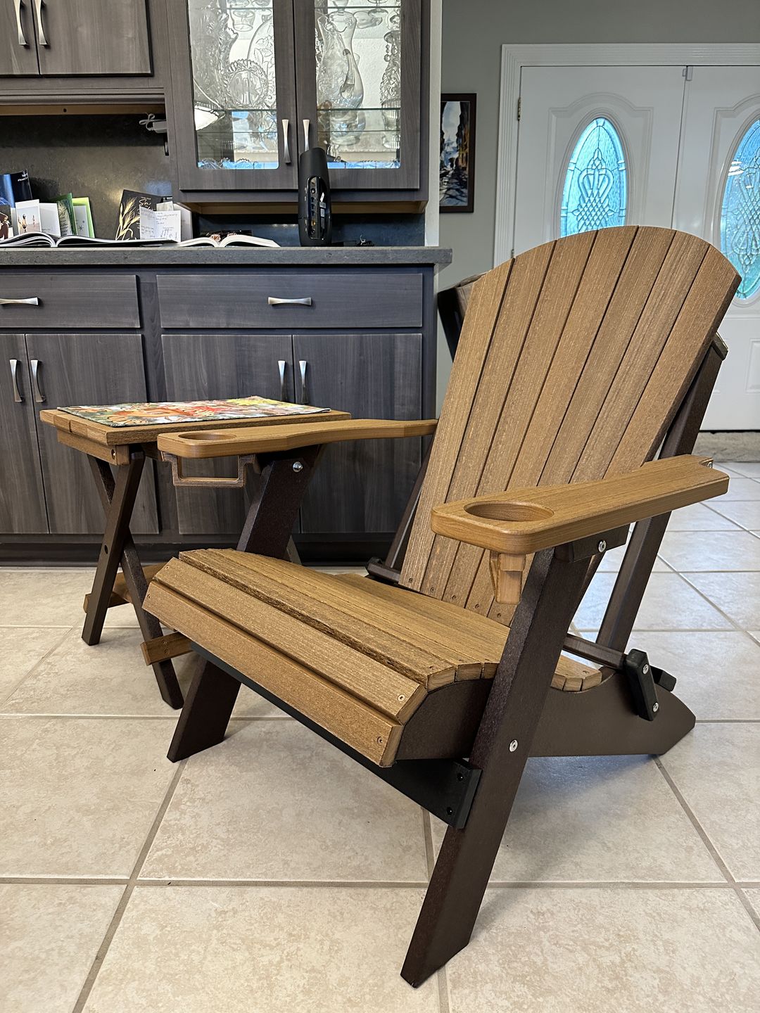 Folding Adirondack Chair With Built-in Cup Holders King-Size