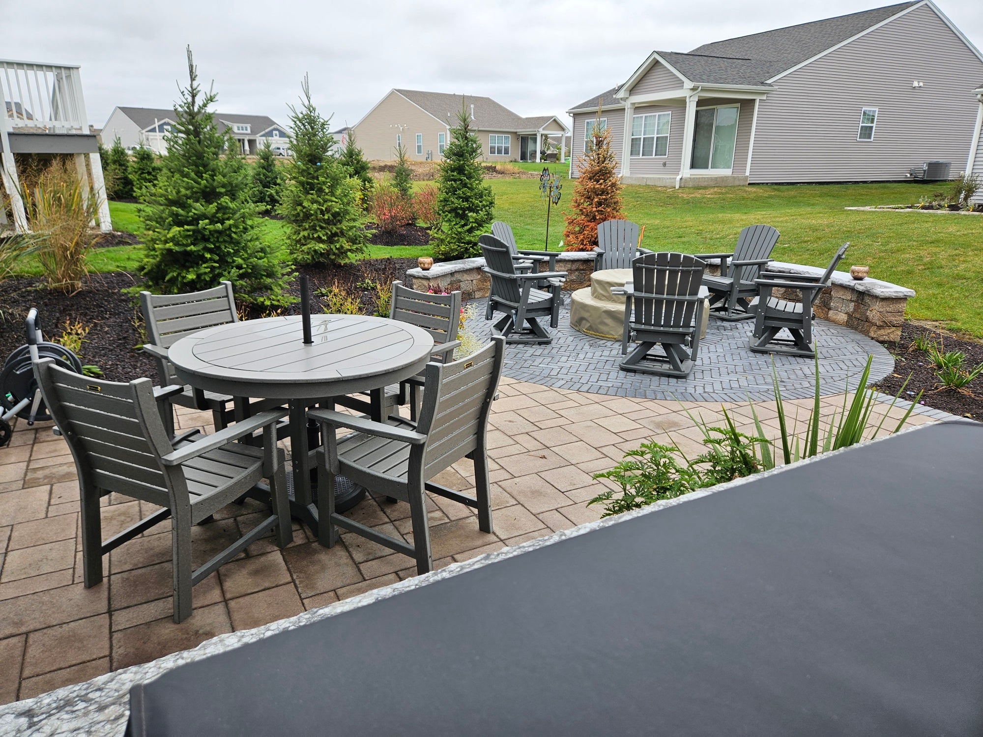 5-Piece Brookshire Dining Table Set