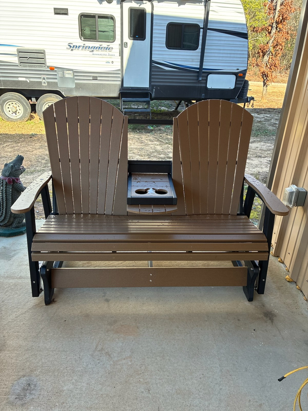 Classic Adirondack 5'ft Glider Console with Cupholders