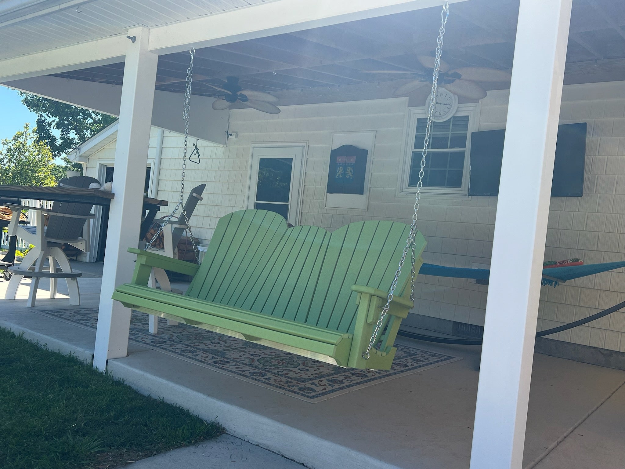 5'ft Porch Swing With Flip Down Tray - New