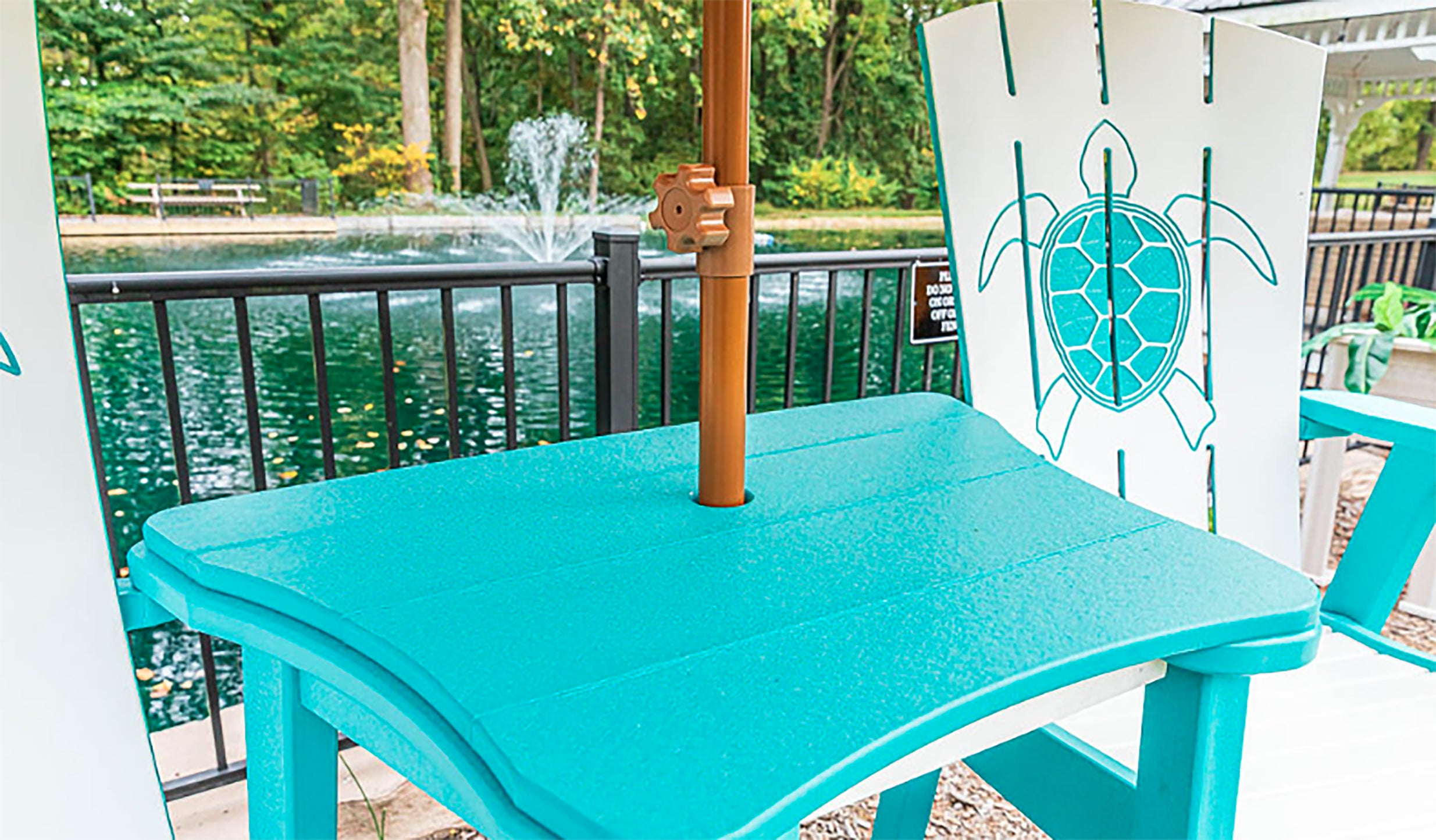 DURAWEATHER POLY® Oasis Bar Settee