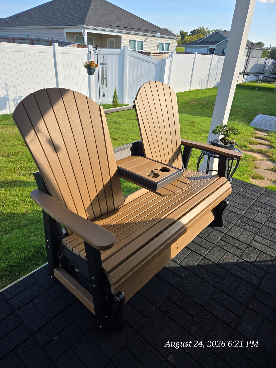 Classic Adirondack 5'ft Glider Console with Cupholders