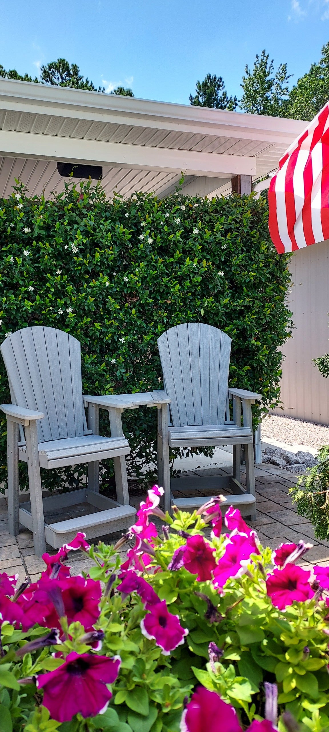 Lakeside Counter Height Tete-a-tete