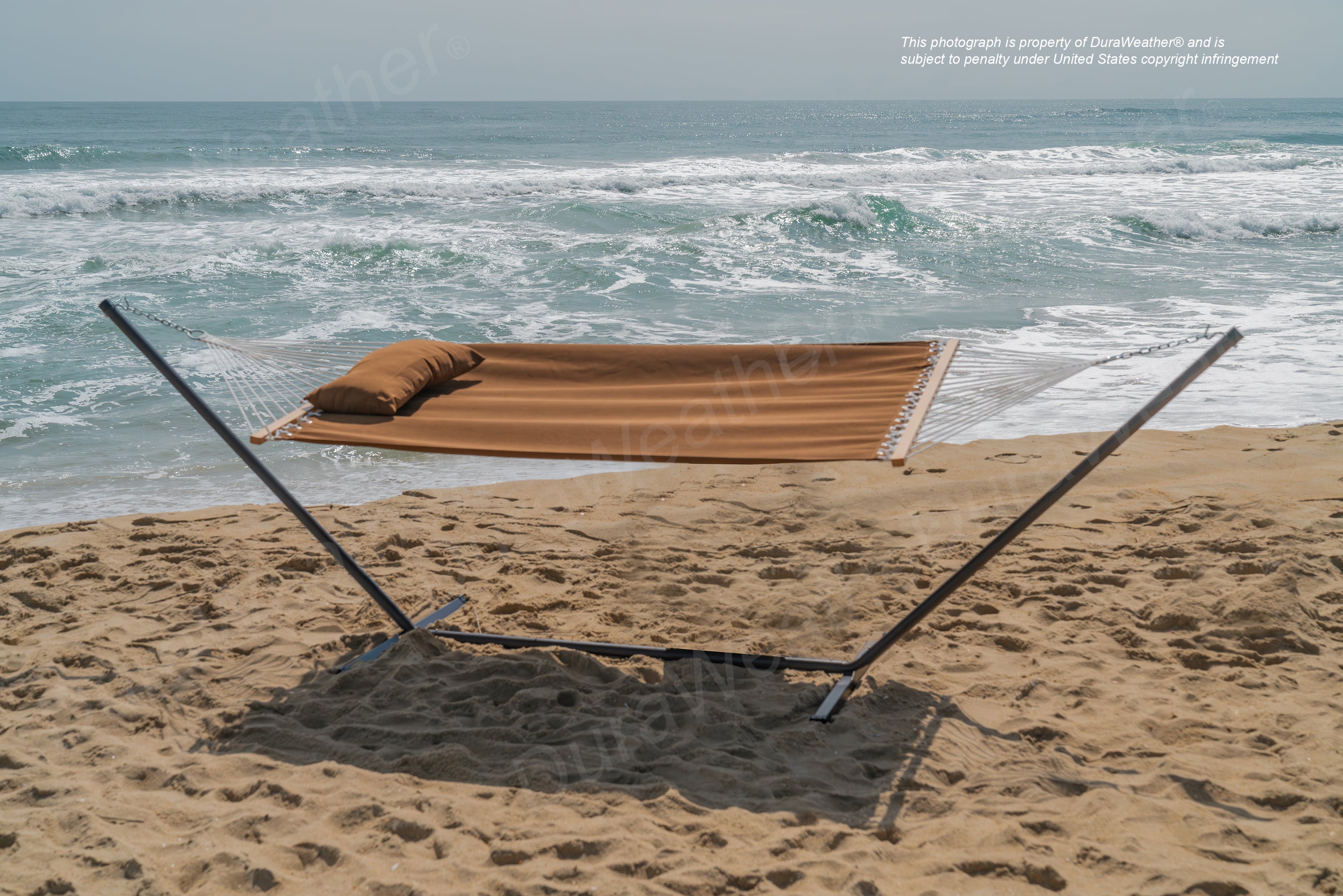 DURAWEATHER POLY® Hammock with Detachable Pillow in Sunbrella Fabrics