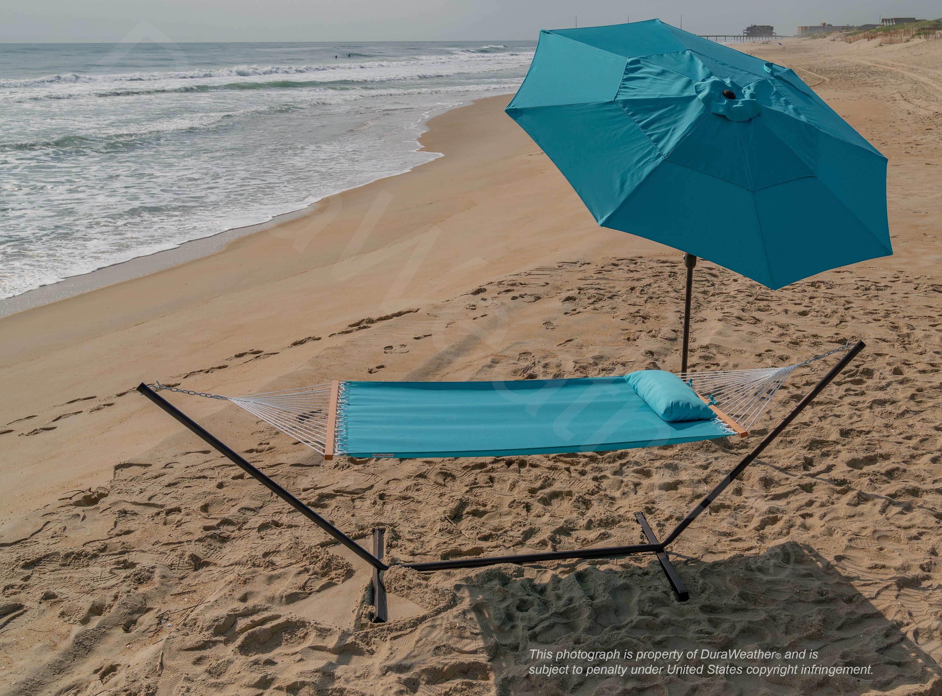 DURAWEATHER POLY® Hammock with Detachable Pillow in Sunbrella Fabrics