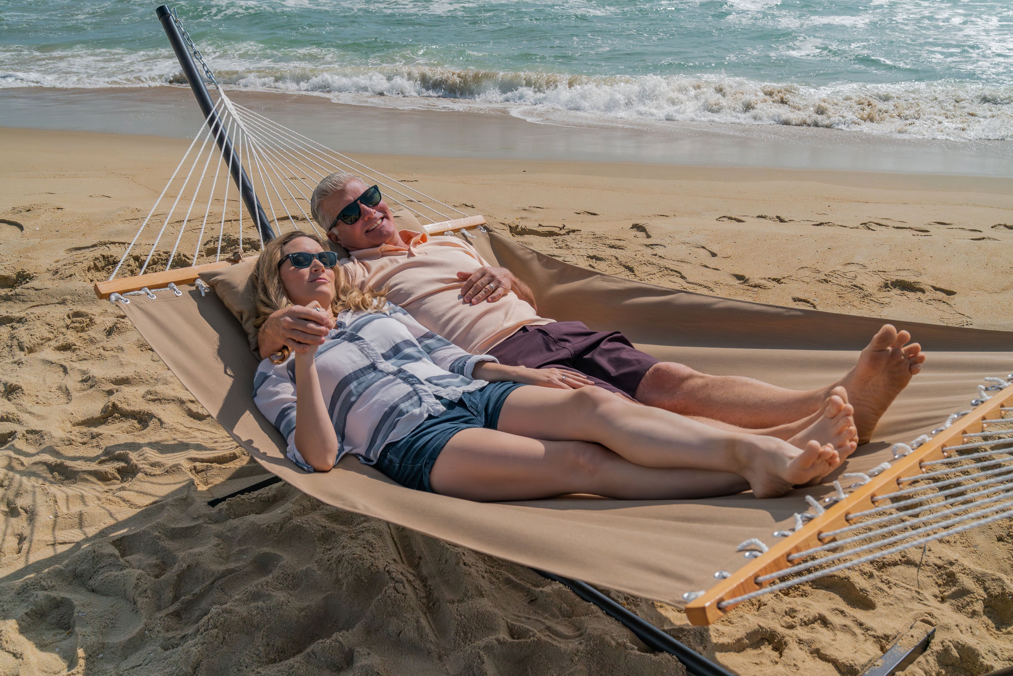 DURAWEATHER POLY® Hammock with Detachable Pillow in Sunbrella Fabrics