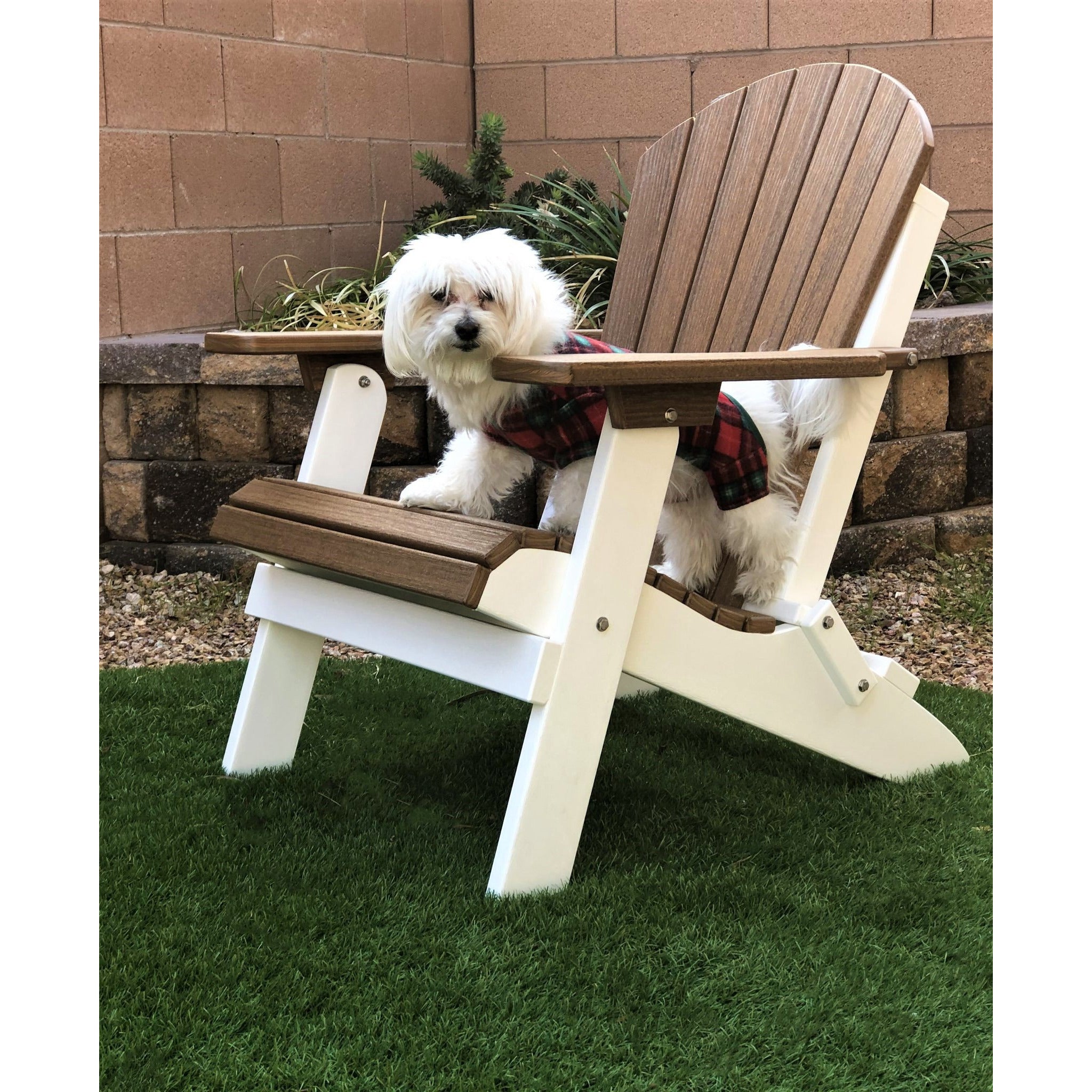 DuraWeather Poly&reg; King Size Folding Adirondack Chair - Exclusive Wood Grain Poly-resin