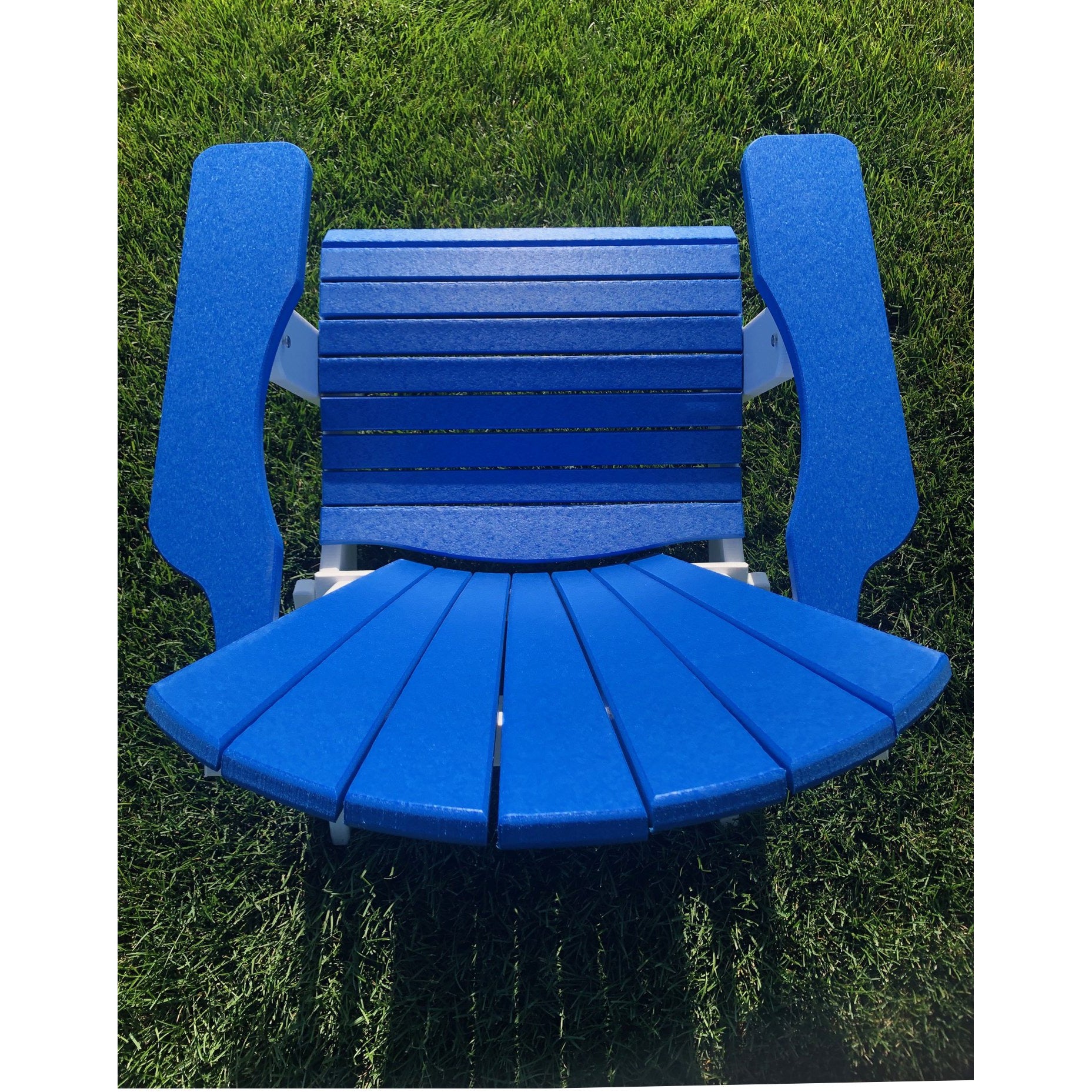 DuraWeather Poly&reg; King Size Folding Adirondack Chair - (Pool Blue on White)